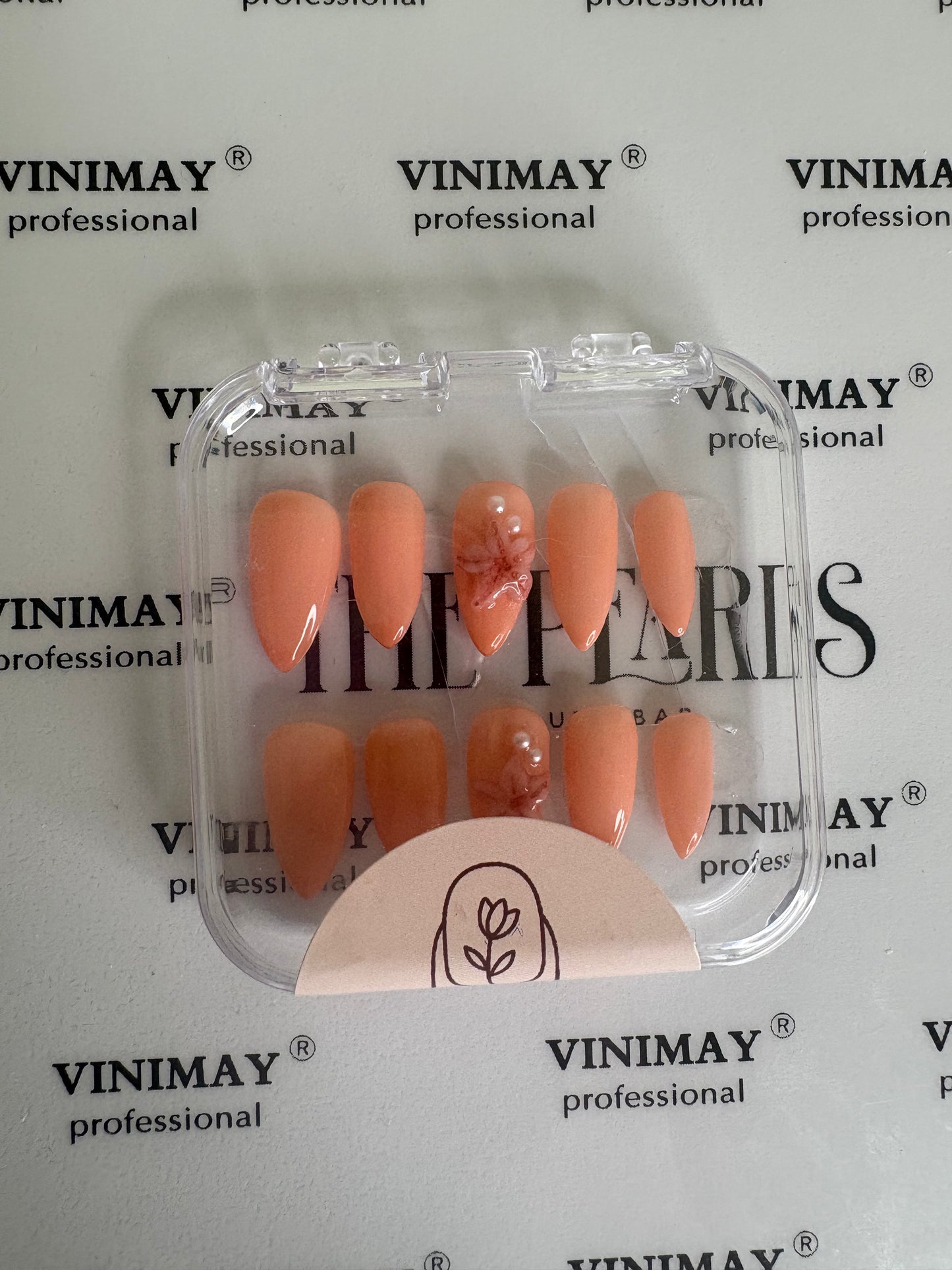 Press on Nails-Design